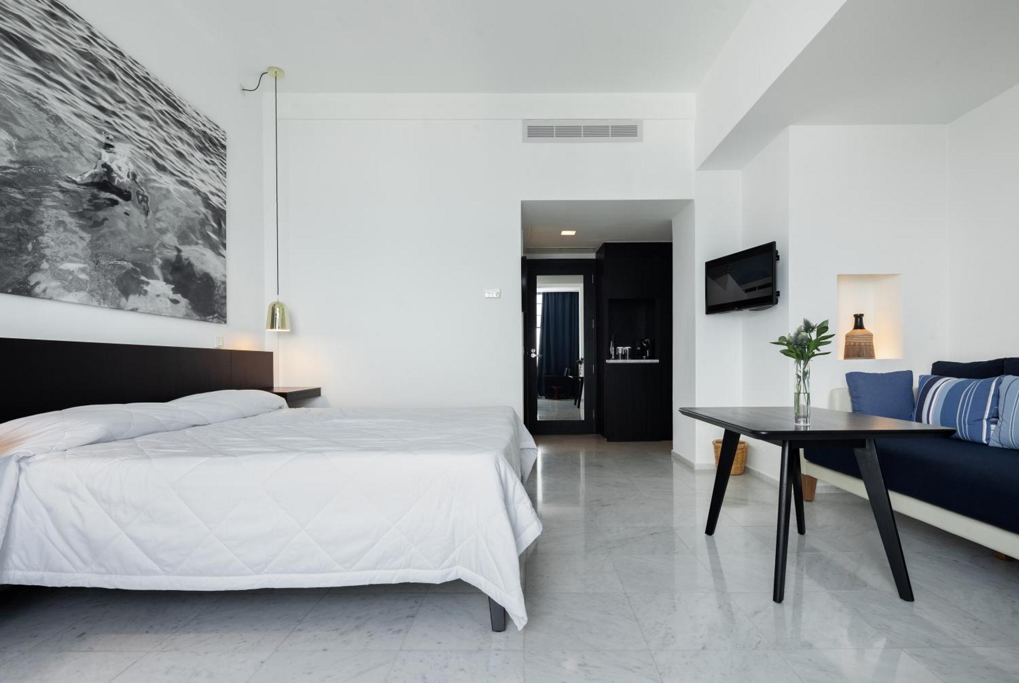 Almyra Hotel Paphos Exterior photo